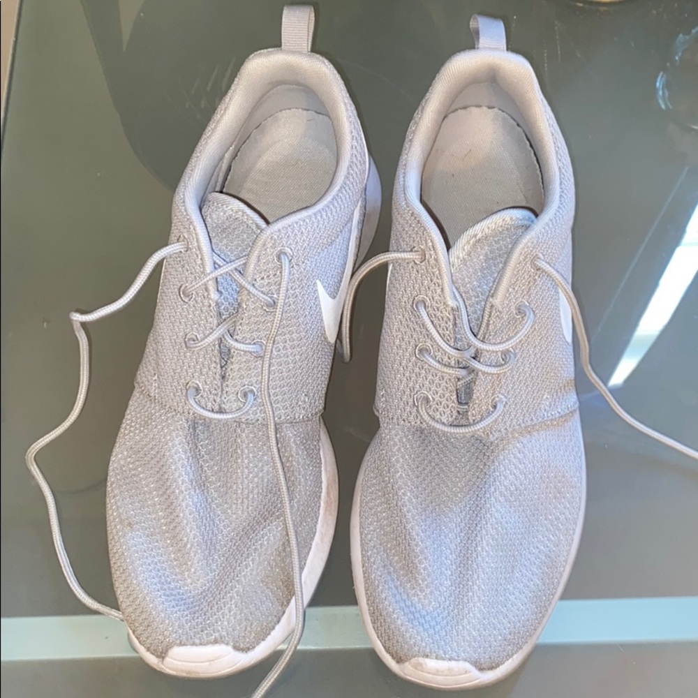 Nike Roshes